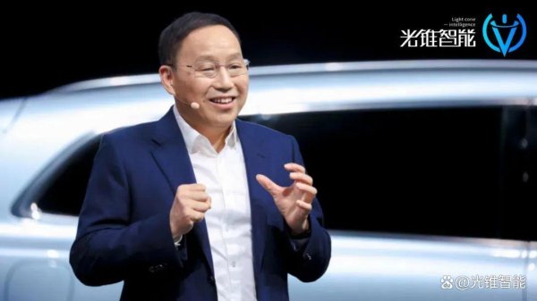 手机配资论坛官网 靠华为脱胎换骨，但赛力斯仍需要Plan B